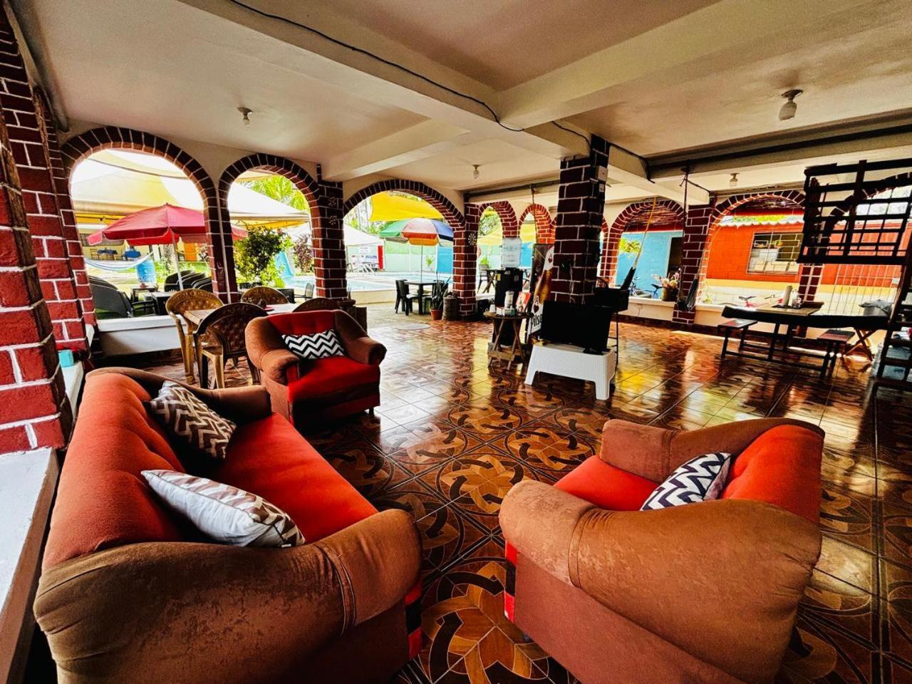La Casona Sv Hostal 라 리베르타드 외부 사진
